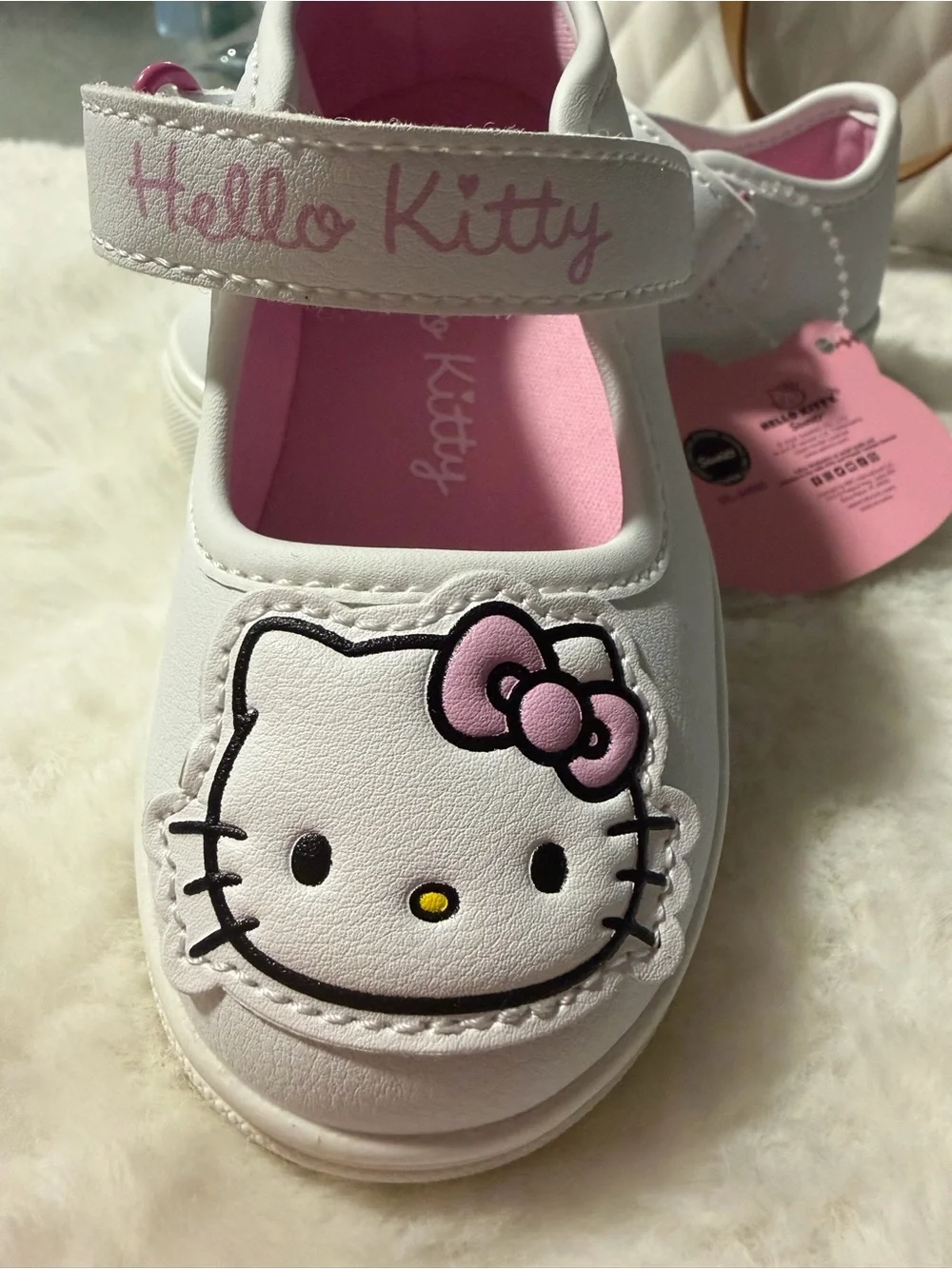 Hello Kitty White & Pink Mary Jane Kids Shoes size 10